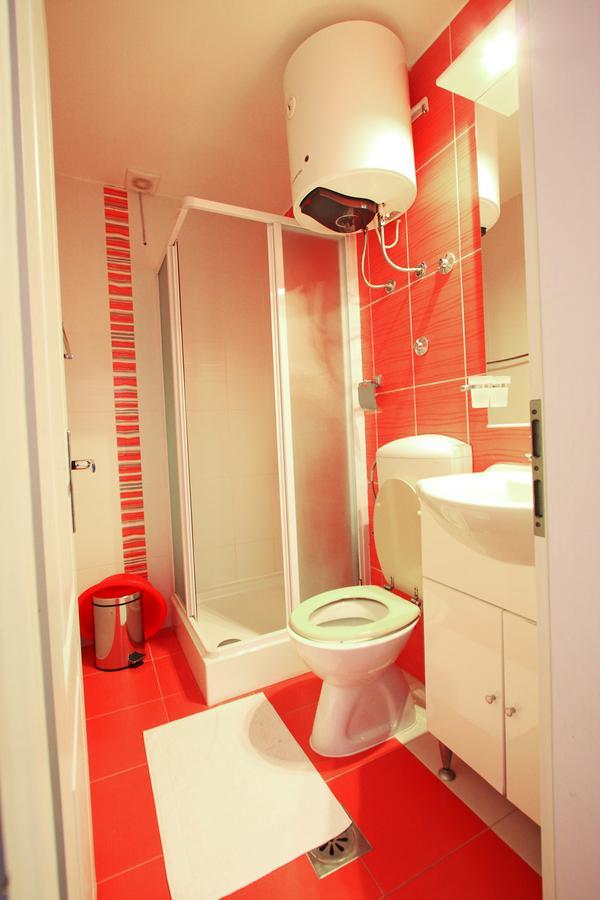 Apartmani Irena Petrovac Bagian luar foto